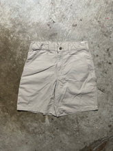 Load image into Gallery viewer, 00’s Carhartt Light Khaki Work Shorts (31)
