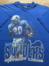 Load image into Gallery viewer, Vintage Detroit Lions Barry Sanders 1995 Player Tee (Large)
