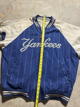 Load image into Gallery viewer, Vintage 1996 New York Yankees Pinstriped Reversible Mirage Jacket (Large)
