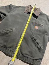 Load image into Gallery viewer, Vintage 90s Moss Green Carhartt Detroit Blanket Lined J97 Jacket (Large)
