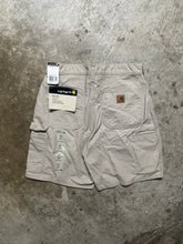 Load image into Gallery viewer, 00’s Carhartt Light Khaki Work Shorts (31)
