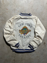 Load image into Gallery viewer, Vintage 1996 New York Yankees Pinstriped Reversible Mirage Jacket (Large)
