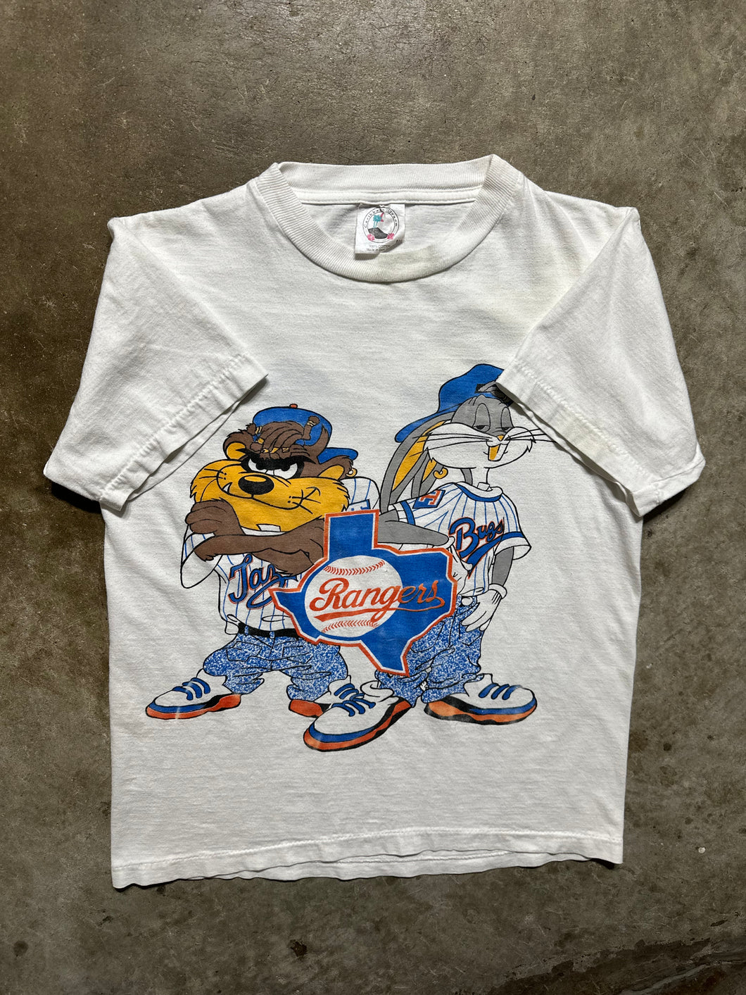 Vintage Texas Rangers Looney Tunes Kriss Kross Tee (Small)