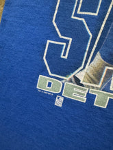 Load image into Gallery viewer, Vintage Detroit Lions Barry Sanders 1995 Player Tee (Large)
