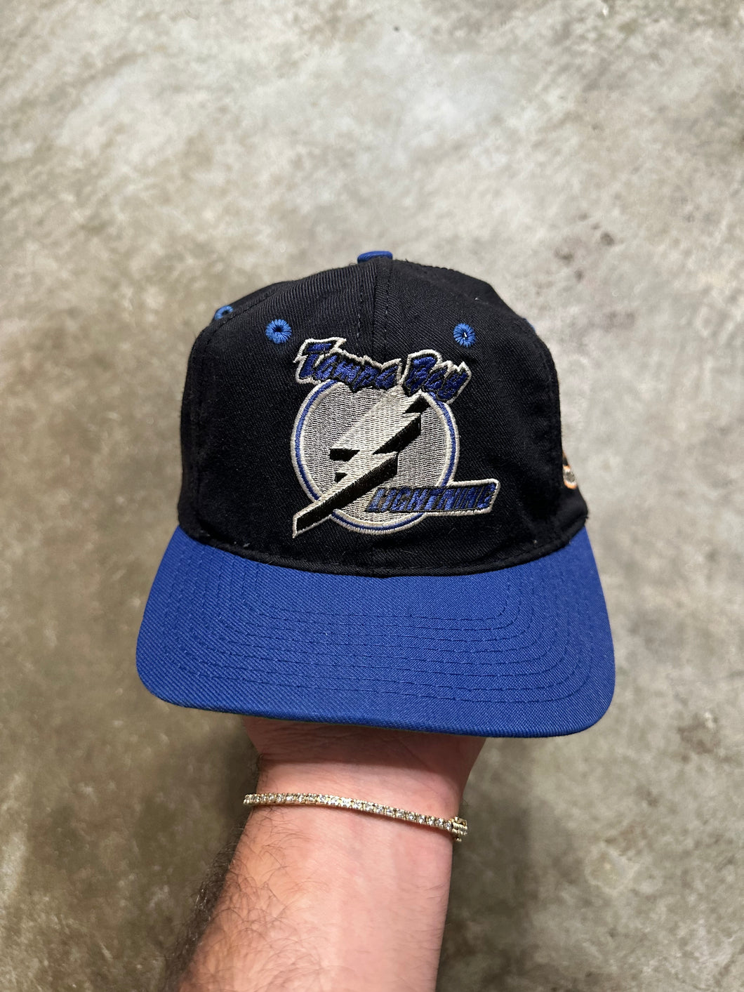 Vintage Tampa Bay Lightning Starter Fitted Hat (7 1/8)