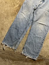 Load image into Gallery viewer, Vintage Levis Silver Tab Denim Blown Out Jeans (34x29)
