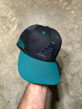 Load image into Gallery viewer, Vintage Arizona Diamondbacks MLB 90s SnapBack Hat
