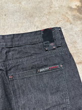 Load image into Gallery viewer, Vintage Y2K Southpole Black Denim Jeans (36)
