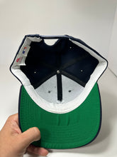 Load image into Gallery viewer, Vintage New York Yankees New Era 1990s Snapback Hat
