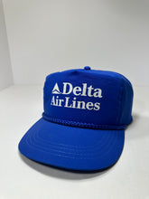 Load image into Gallery viewer, Vintage Delta Airlines 1990s Rope Snapback Hat
