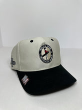 Load image into Gallery viewer, Vintage US Open Golf 2002 Strapback Hat
