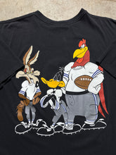Load image into Gallery viewer, Vintage Dallas Cowboys Looney Tunes Foghorn Leghorn 1990s T-Shirt (XL)
