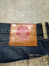 Load image into Gallery viewer, Y2K Ed Hardy Skull Embroidered Denim Jeans (44x34)
