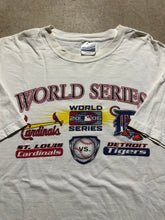 Load image into Gallery viewer, 2006 St Louis Cardinals vs Detroit Tigers MLB World Series T-Shirt (XL)

