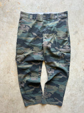 Load image into Gallery viewer, Dickies Regular Straight Camo Pants (36x30)
