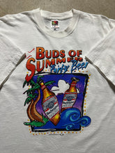 Load image into Gallery viewer, Vintage Budweiser Buds of Summer 1999 T-Shirt (Large)
