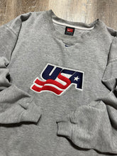 Load image into Gallery viewer, Vintage Team USA Hockey Nike Center Swoosh Gray Sweatshirt (L/XL)
