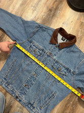 Load image into Gallery viewer, Vintage Taz’s Angels Warner Bros 1990’s Jean Jacket (S/M)
