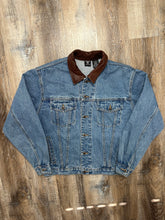 Load image into Gallery viewer, Vintage Taz’s Angels Warner Bros 1990’s Jean Jacket (S/M)
