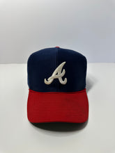Load image into Gallery viewer, Vintage Atlanta Braves Classic 80s MLB Snapback Hat
