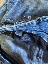 Load image into Gallery viewer, Vintage Marithe Francois Girbaud Denim Jorts (36)
