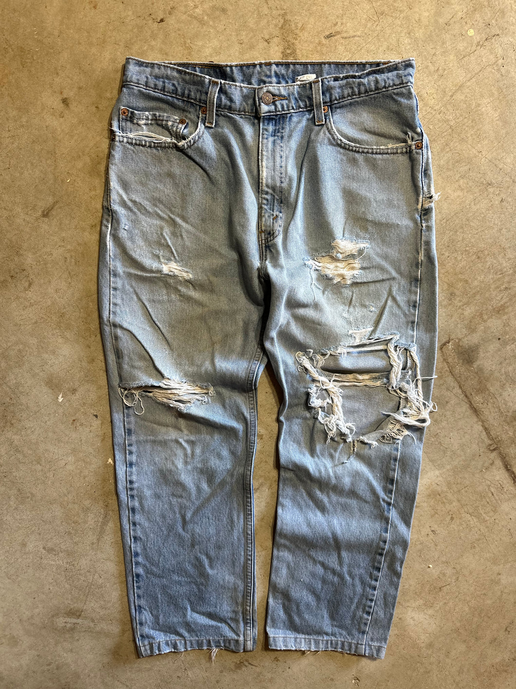 Vintage Levis 505 Red Tab Light Wash Denim Jeans (33x29)