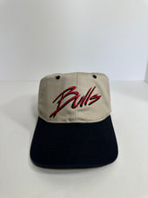 Load image into Gallery viewer, Vintage Chicago Bulls Script 1990s Snapback Hat
