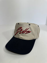 Load image into Gallery viewer, Vintage Chicago Bulls Script 1990s Snapback Hat
