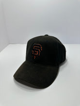 Load image into Gallery viewer, Vintage San Francisco Giants 90s Logo Athletic Snapback Hat
