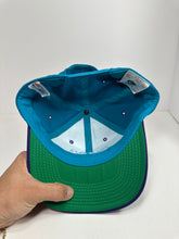 Load image into Gallery viewer, Vintage Charlotte Hornets 1990s NBA Snapback Hat
