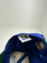 Load image into Gallery viewer, Vintage 1995 Final Four Seattle NCAA March Madness Snapback Hat
