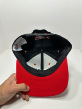 Load image into Gallery viewer, Vintage Tweety and Sylvester 1990s Looney Tunes Snapback Hat
