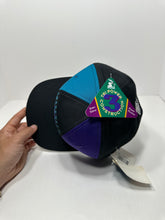 Load image into Gallery viewer, Vintage Charlotte Hornets Starter Tri Power 1990s Snapback Hat
