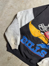 Load image into Gallery viewer, Vintage Buffalo Bills Daffy Duck 90s Two Tone Sweatshirt (Large)
