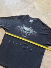 Load image into Gallery viewer, Vintage Dracula 1992 Horror Movie Graphic T-Shirt (XL)

