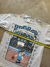 Load image into Gallery viewer, Vintage UNC North Carolina Tar Heels 1993 NCAA Basketball Champions Graphic T-Shirt (Large)
