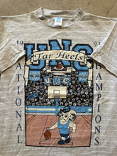 Load image into Gallery viewer, Vintage UNC North Carolina Tar Heels 1993 NCAA Basketball Champions Graphic T-Shirt (Large)
