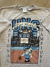 Load image into Gallery viewer, Vintage UNC North Carolina Tar Heels 1993 NCAA Basketball Champions Graphic T-Shirt (Large)
