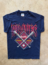 Load image into Gallery viewer, Vintage Atlanta Braves 1995 National League Graphic T-Shirt (Medium)
