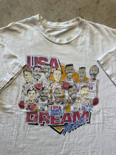 Load image into Gallery viewer, Vintage 1992 Team USA Dream Team Basketball Caricature Graphic T-Shirt (L/XL)
