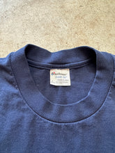 Load image into Gallery viewer, Vintage 1992 Team USA Dream Team Graphic T-Shirt (Large)
