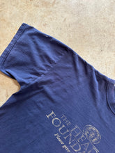 Load image into Gallery viewer, Vintage The Head Foundation Give Generously 1990&#39;s Graphic T-Shirt (XL)
