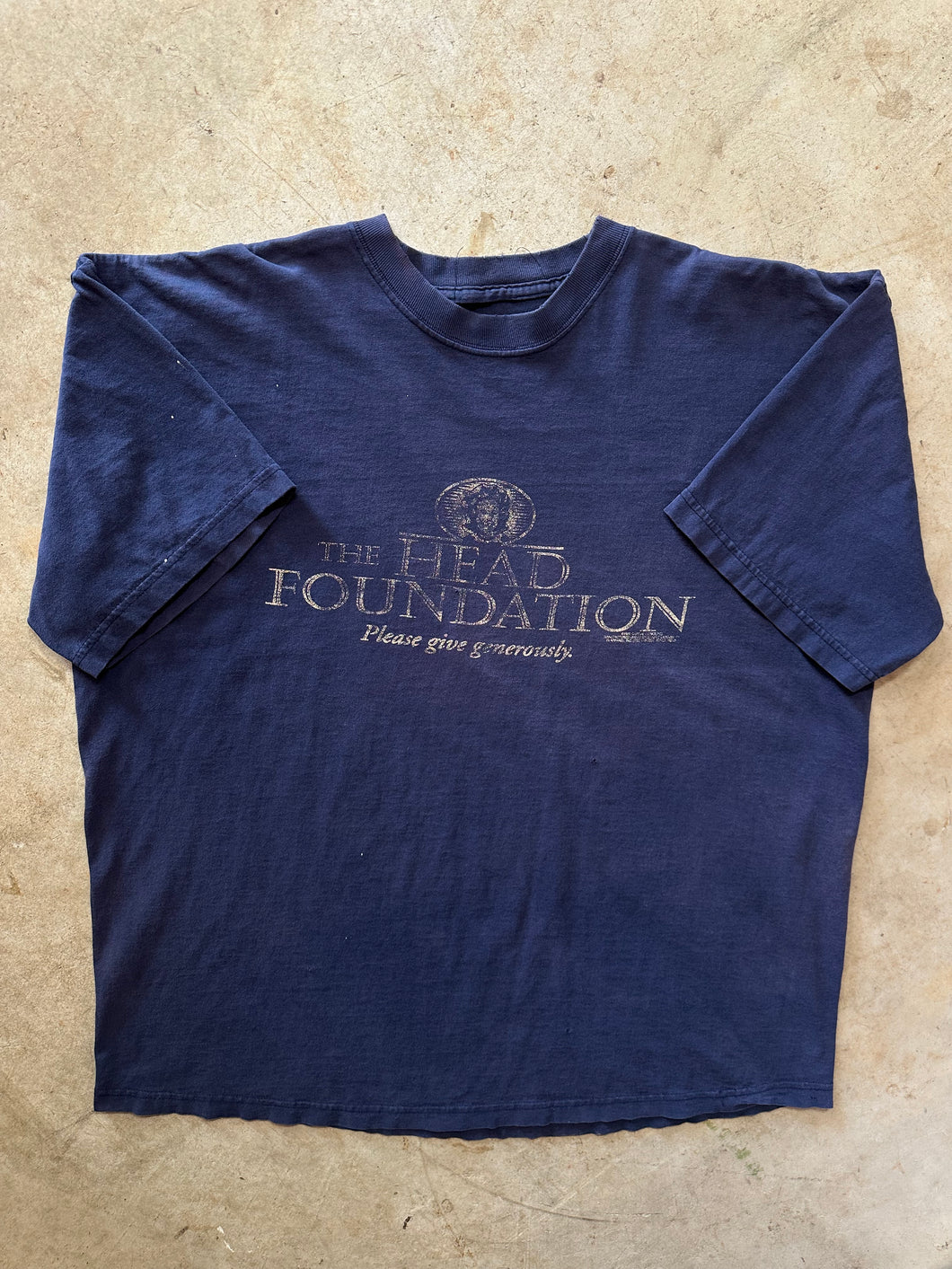 Vintage The Head Foundation Give Generously 1990's Graphic T-Shirt (XL)