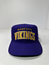 Load image into Gallery viewer, Vintage Minnesota Vikings Starter Arch Script 1990s Snapback Hat
