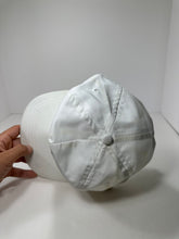 Load image into Gallery viewer, Vintage Warner Brothers Looney Tunes 1990s Leatherback Hat
