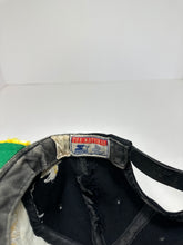 Load image into Gallery viewer, Vintage Pittsburgh Penguins Hockey Starter 1990s NHL Snapback Hat
