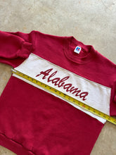 Load image into Gallery viewer, Vintage Alabama Crimson Tide 90s Russell Sweatshirt (Medium)
