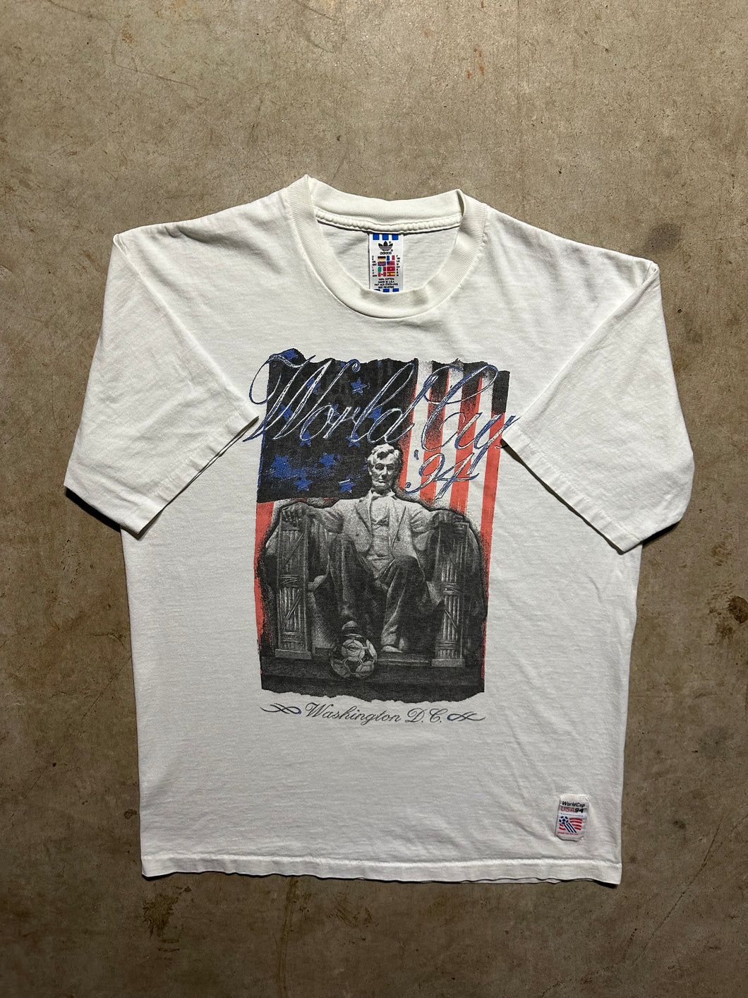 Vintage 1994 World Cup USA Lincoln Memorial Adidas T Shirt (Large)