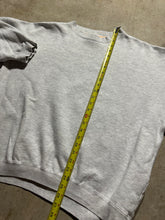 Load image into Gallery viewer, Vintage Marlboro Menthols Lizard Patch 90s Sweatshirt (Boxy XL)
