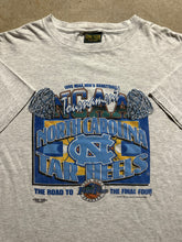 Load image into Gallery viewer, Vintage UNC Tar Heels 1995 Road to the Final Four T Shirt (XL)
